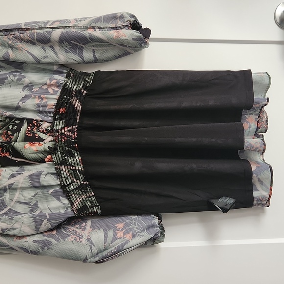 🌺Johanna Ortiz X H&M Floral Print Silky Dolman Sleeve Mini Dress, size M, Green - Picture 11 of 11